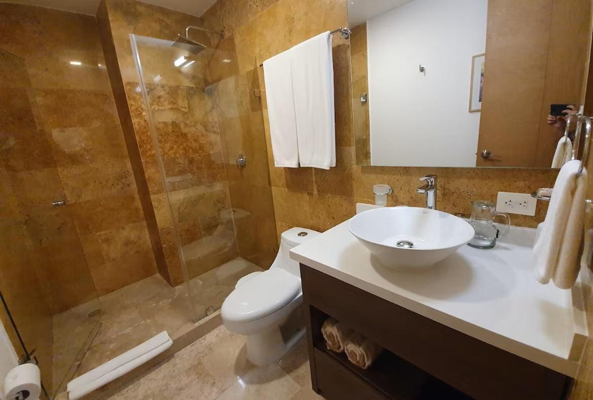 The Shore At 46Th Luxury Condos ปลายาเดลการ์เมน ภายนอก รูปภาพ